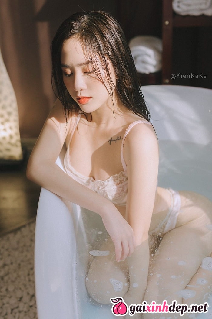 Hình ảnh gái xinh nude Việt Nam đẹp nóng bỏng gợi cảm 2023
