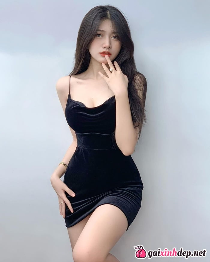 Le Thi Thuy Trang Sexy 114
