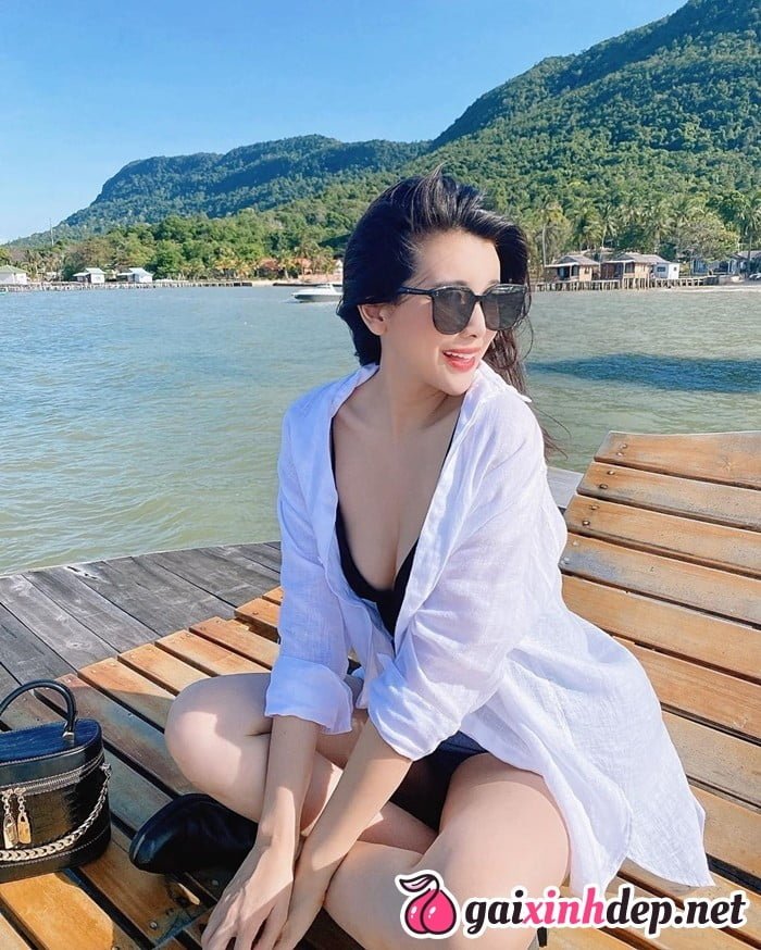 Cao Thái Hà Bikini