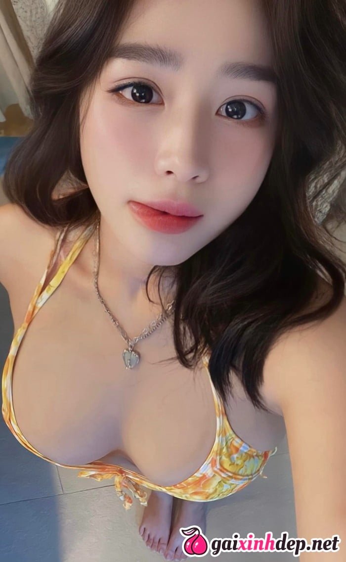 Sexy Trần Minh Thiên Di