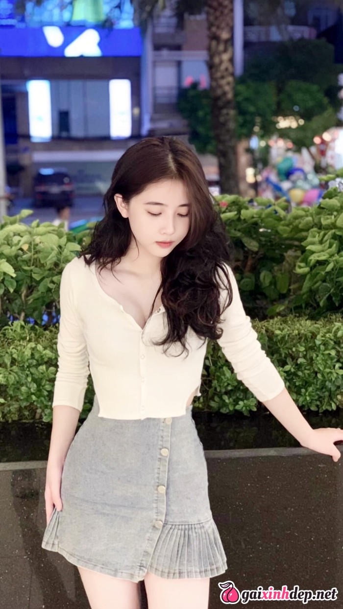 Girl Xinh Show Hàng 26