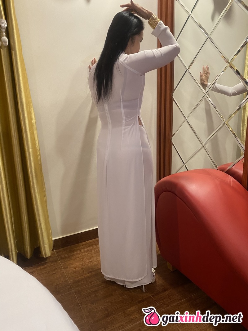 Mbbg Ao Dai 25