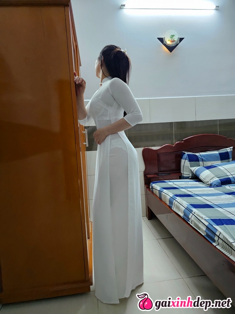 Quay Len Ao Dai 69