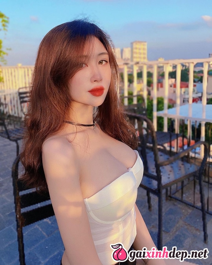 Hot Girl Thuy Mie 19