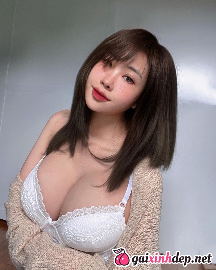 Hot Girl Thuy Mie 24